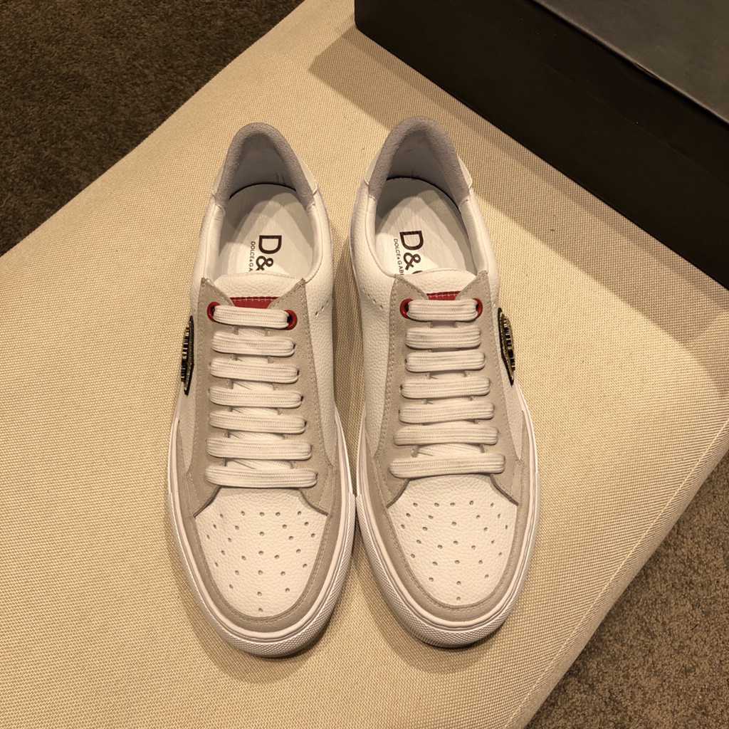 D*G sneaker